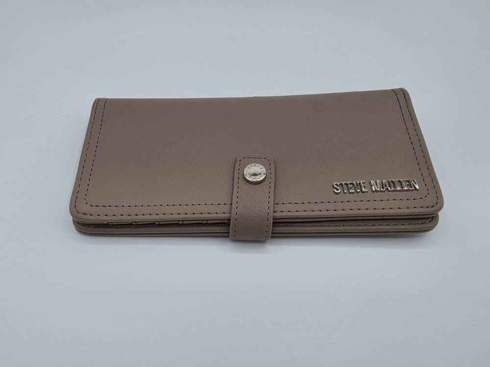 Steve Madden Womens Bifold Wallet Taupe Brown Snap Zip Pocket ID Card Holder